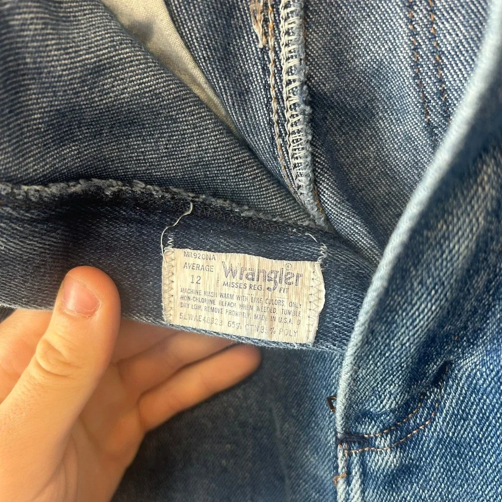 Vintage Wrangler Misses Regular Fit High Rise Straight Leg Blue Jeans Size 12